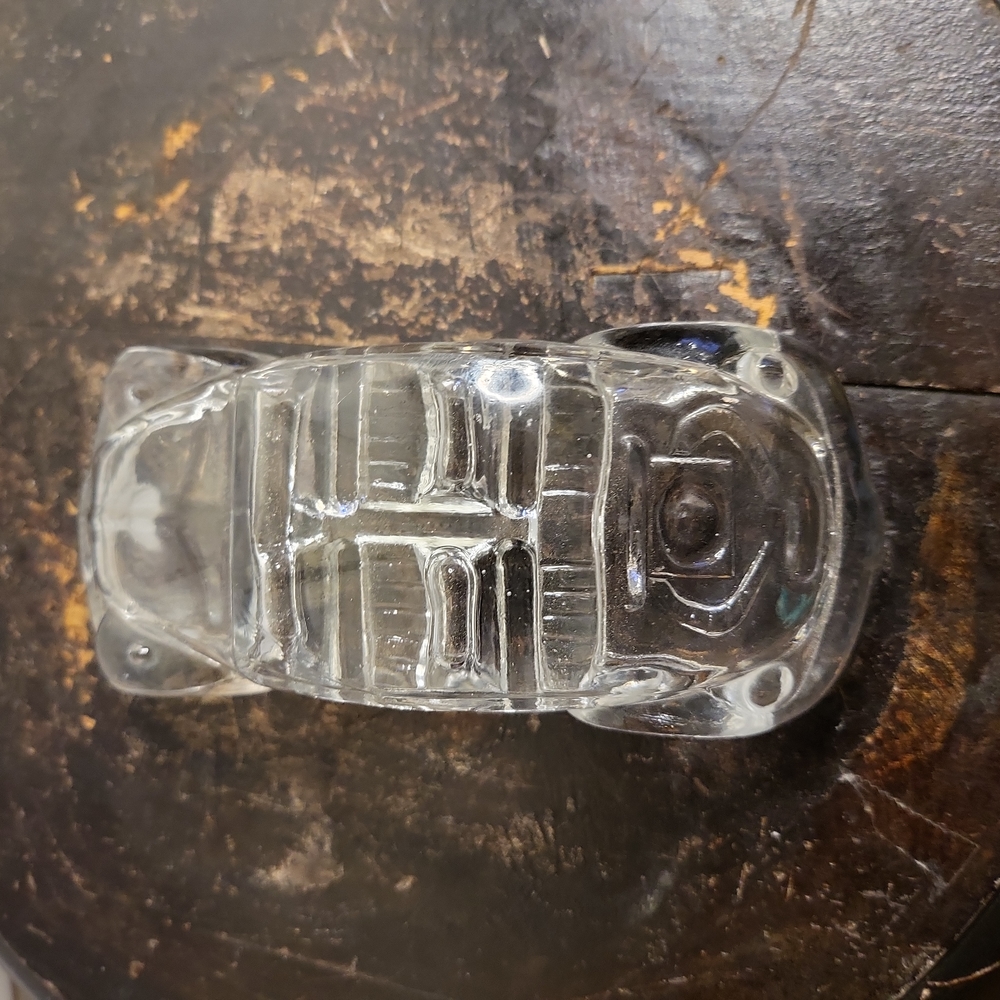 Vintage Glass Volkswagen Bug Paperweight 5.75" - Picture 6 of 9